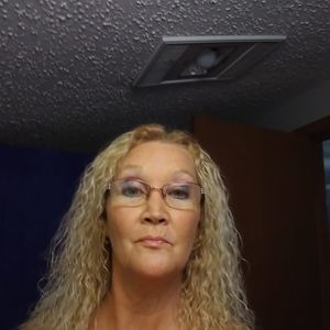 Meet your Posher, Frankie a